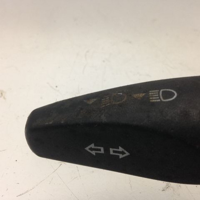 Commande clignotant occasion FORD FIESTA V Phase 1 09-2002->10-2005 1.4i 1142542 2