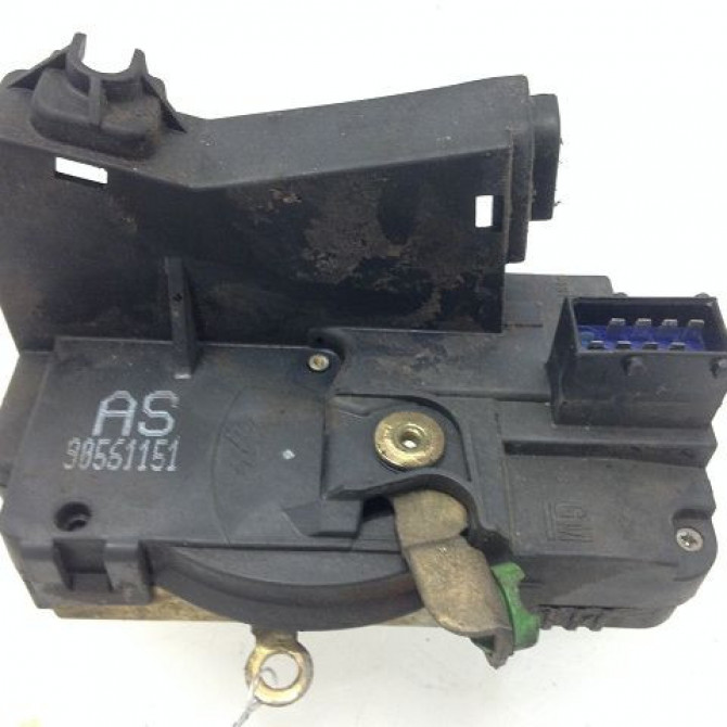 Serrure porte avg occasion OPEL ZAFIRA I Phase 1 03-1999->07-2005 2.0 DI 16v 24444015 1