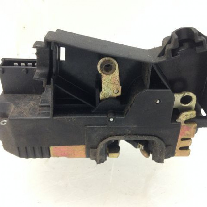 Serrure porte avg occasion OPEL ZAFIRA I Phase 1 03-1999->07-2005 2.0 DI 16v 24444015 2