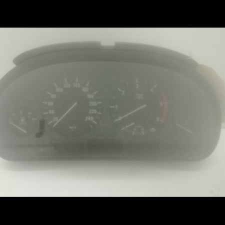 Compteur occasion B.M.W. SERIE 5 IV Phase 1 12-1995->07-2000 530d 62106942235