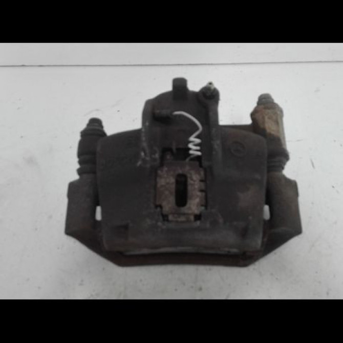 Etrier de frein avant gauche occasion MERCEDES VITO I Phase 1 04-1996->10-2003 108 CDI 14206383 1