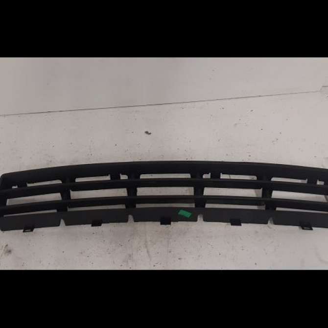 Grille pare-choc av occasion VOLKSWAGEN GOLF IV GOLF IV Phase 1 1998-01-01->2005-06-30 1
