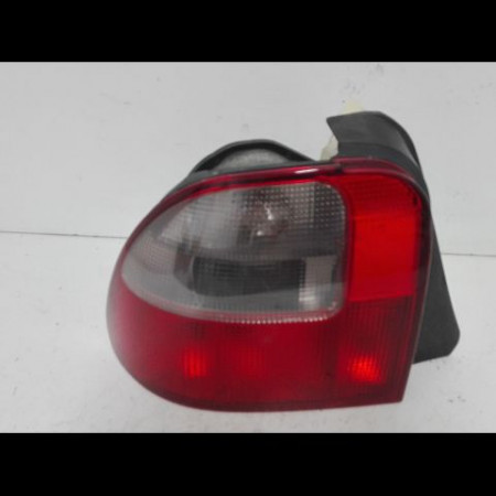 Feu arrière gauche occasion ROVER 400 II Phase 1 09-1995->04-2000 414i 103ch XFB101430