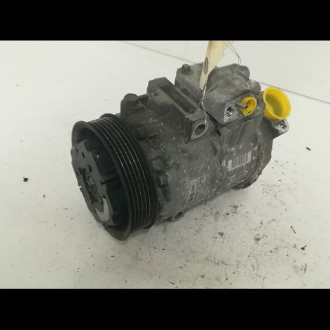 Compresseur air conditionne occasion VOLKSWAGEN POLO IV Phase 1 01-2002->05-2005 1.4 TDI 75ch 1