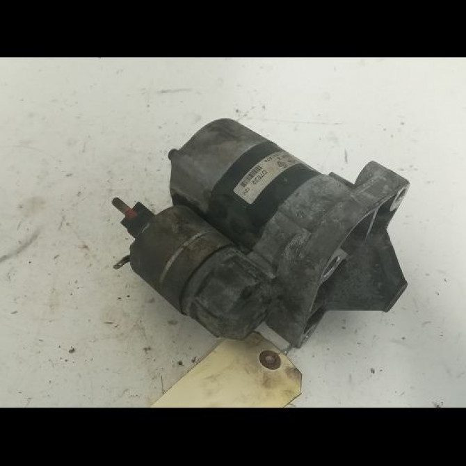 Démarreur occasion RENAULT CLIO II Phase 1 03-1998->06-2001 1.4 16v 8200266777 1