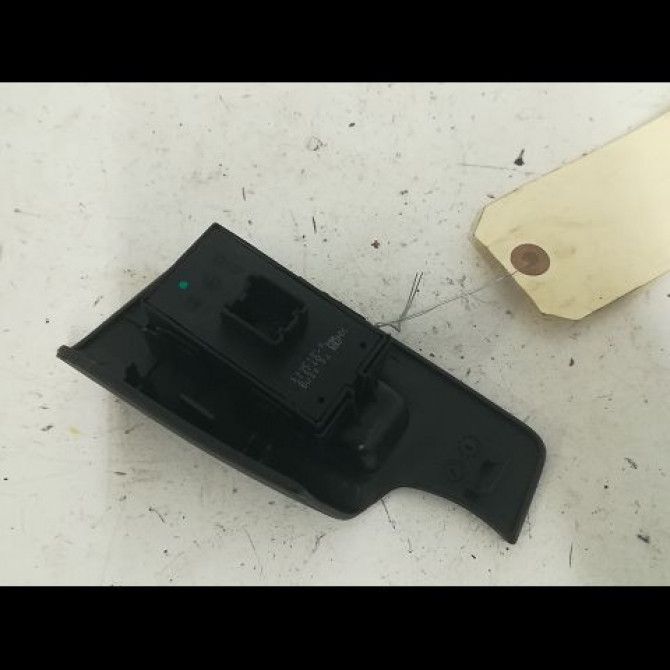 Commande leve-glace porte arrière gauche occasion OPEL MERIVA II phase 2 11-2013->... 1.4i 120ch 13301889 2