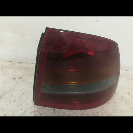 Feu arrière droit occasion OPEL ASTRA II Phase 1 04-1998->09-2004 2.0 DTI 16v 100ch 93175670