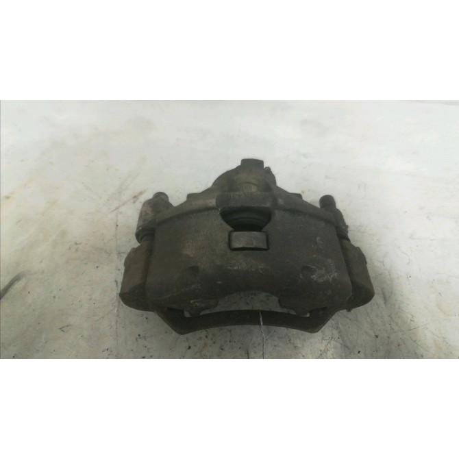 Etrier de frein avant droit occasion RENAULT 21 Phase 1 01-1986->06-1989 TD 7701203074 1