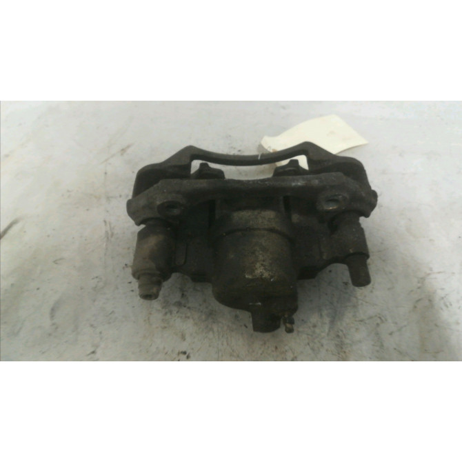 Etrier de frein avant droit occasion RENAULT 21 Phase 1 01-1986->06-1989 TD 7701203074 2