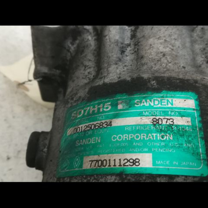 Compresseur air conditionne occasion RENAULT ESPACE III Phase 1 12-1996->09-2002 2.2 DT 7701499839 3