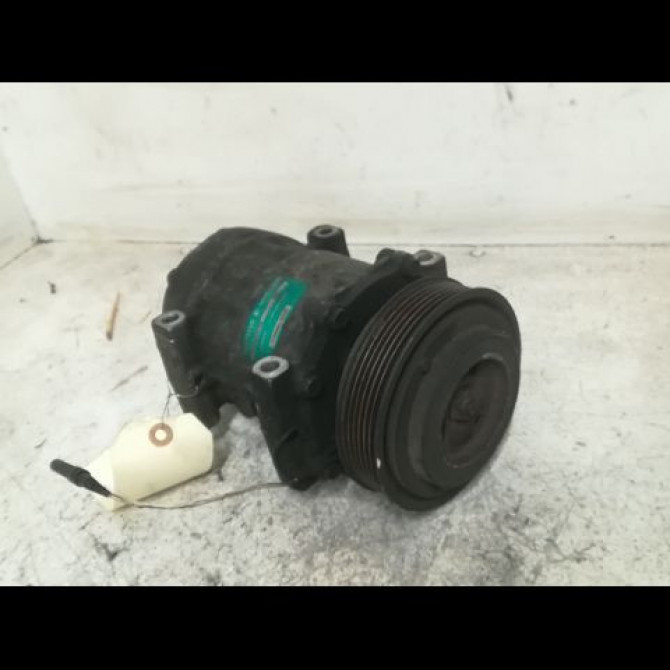 Compresseur air conditionne occasion RENAULT ESPACE III Phase 1 12-1996->09-2002 2.2 DT 7701499839 1