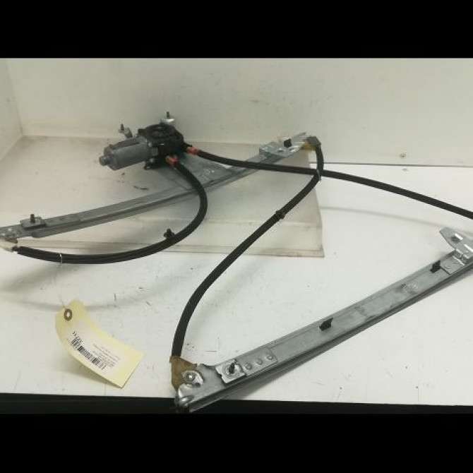 Mecanisme + moteur lève-glace avant droit occasion CITROEN XSARA PICASSO Phase 1 12-1999->02-2004 1.6 HDi 16v 110ch 9222F9 1
