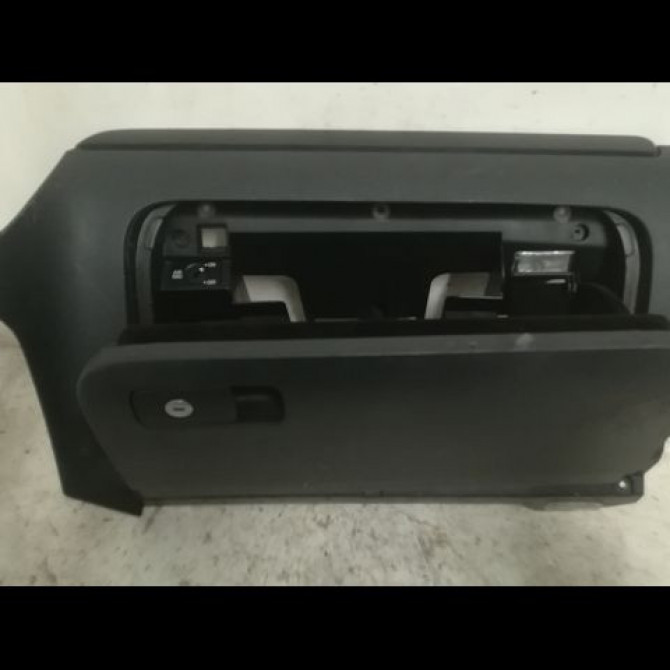 Boite à gants occasion RENAULT ESPACE IV Phase 2 03-2006->07-2012 2