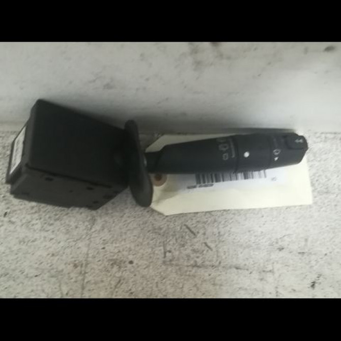 Commande essuie glace occasion CITROEN XSARA PICASSO Phase 1 12-1999->02-2004 2.0 HDi 90ch 1