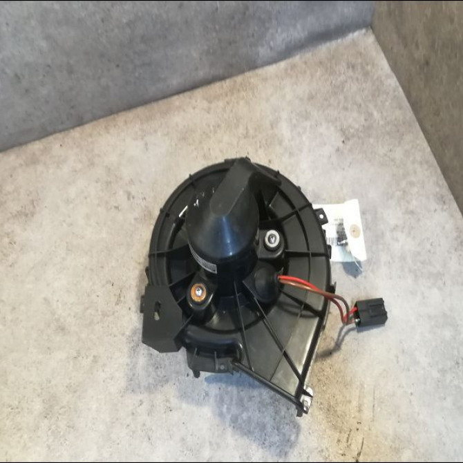 Ventilateur de chauffage occasion OPEL CORSA III Phase 1 10-2000->08-2003 1.0i 12v 24436989 2