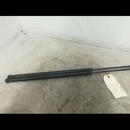 Verin droit hayon occasion FORD FIESTA V Phase 2 10-2005->10-2008 1.4 TDCI 1224731