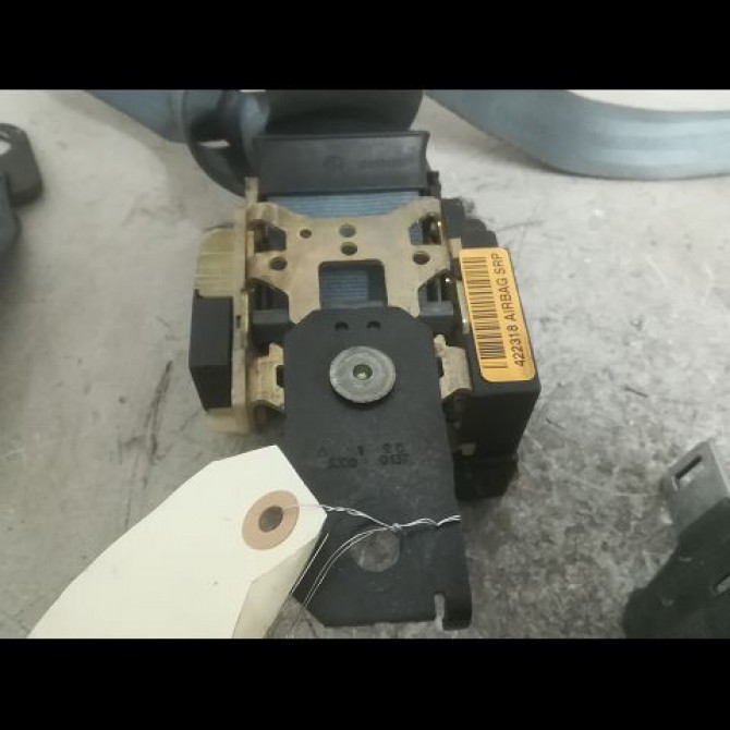 Ceinture avant gauche occasion RENAULT SCENIC I Phase 1 09-1996->08-1999 1.9 DTI 100ch 7700422318 2