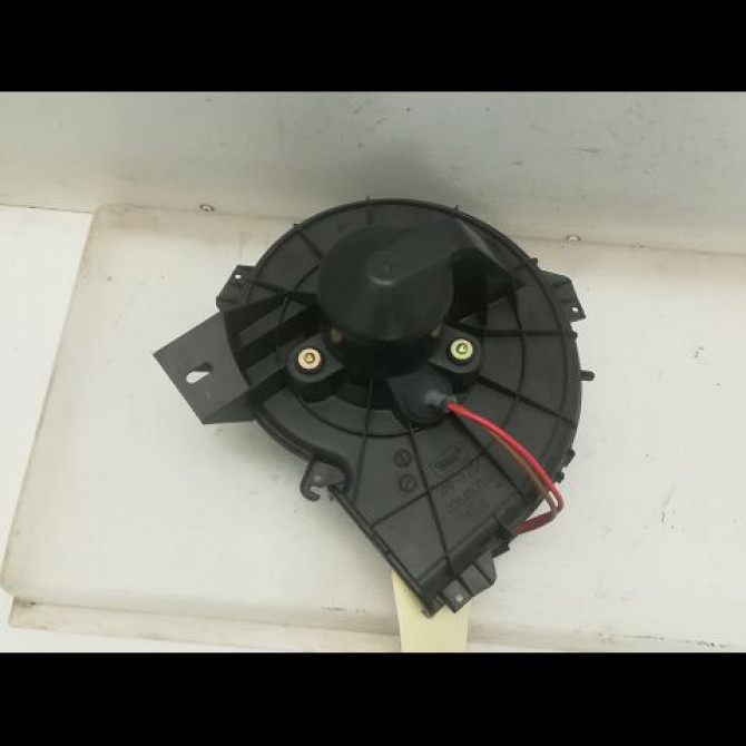 Ventilateur de chauffage occasion OPEL CORSA III Phase 1 10-2000->08-2003 1.4i 16v 24436989 2