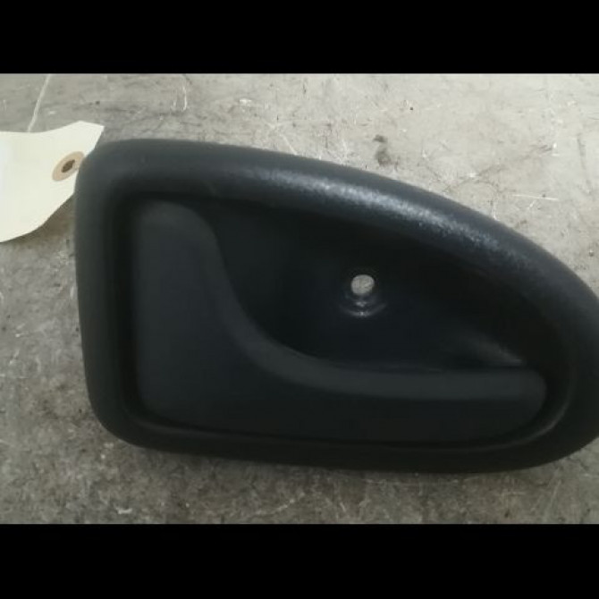 Poignee int porte arg occasion RENAULT CLIO II Phase 2 06-2001->07-2006 1.5 DCI 65ch 1