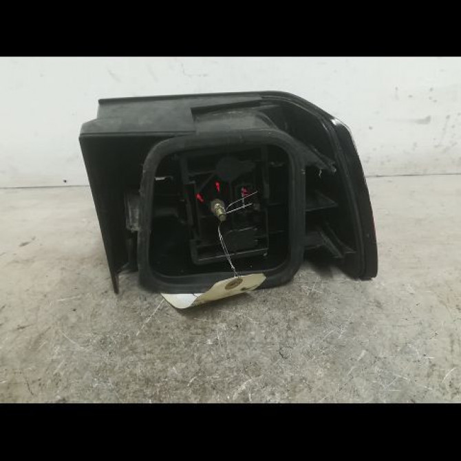 Feu arrière gauche occasion CITROEN XANTIA Phase 2 12-1997->06-2001 6350K0 2