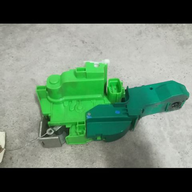 Serrure porte avg occasion ALFA ROMEO MI.TO MI.TO Phase 1 2008-09-01->2016-12-31 1.3 JTDM 85ch 50516620 2