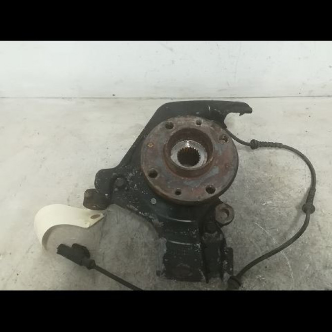 Moyeu avg occasion ALFA ROMEO MI.TO MI.TO Phase 1 2008-09-01->2016-12-31 1.3 JTDM 85ch 71745047 1