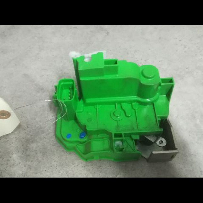 Serrure porte avd occasion ALFA ROMEO MI.TO MI.TO Phase 1 2008-09-01->2016-12-31 1.3 JTDM 85ch 50516614 2