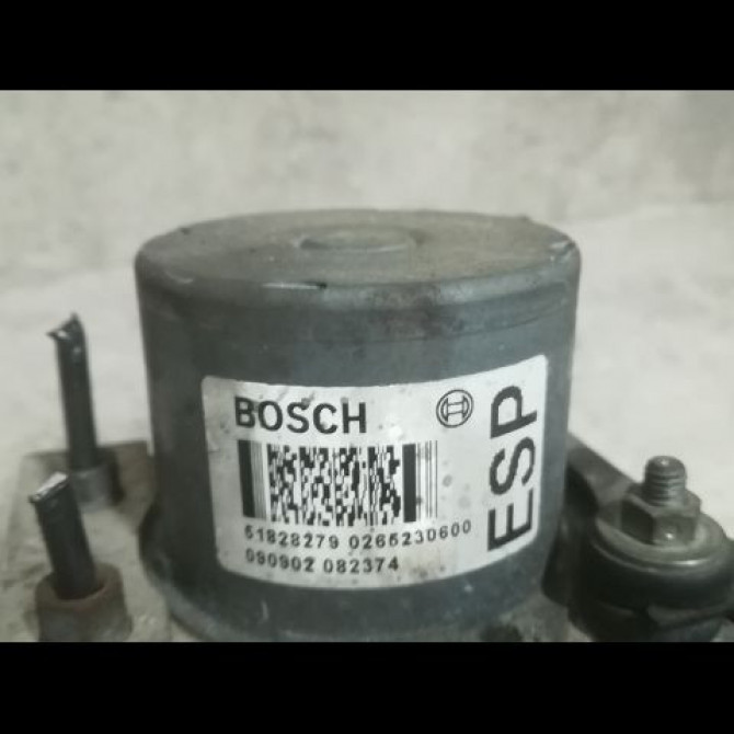 Unité hydraulique ABS occasion ALFA ROMEO MI.TO MI.TO Phase 1 2008-09-01->2016-12-31 1.3 JTDM 85ch 71752941 3