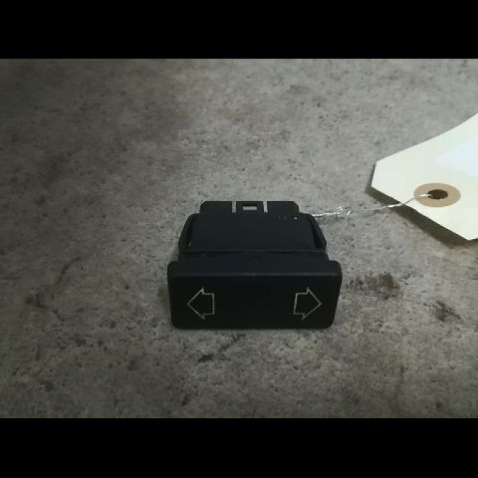 Commande lève-glace porte avant droite occasion PEUGEOT 405 Phase 2 07-1992->06-1996 1.6i 1