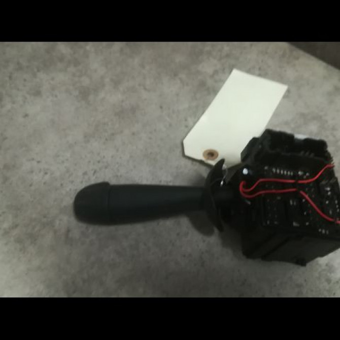 Commande essuie glace occasion DACIA SANDERO II Phase 1 10-2012->... 1.0i 75ch 2