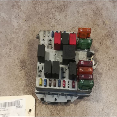 Platine fusible av occasion ALFA ROMEO 147 Phase 1 09-2000->09-2004 1.6 T S 120ch 51742419