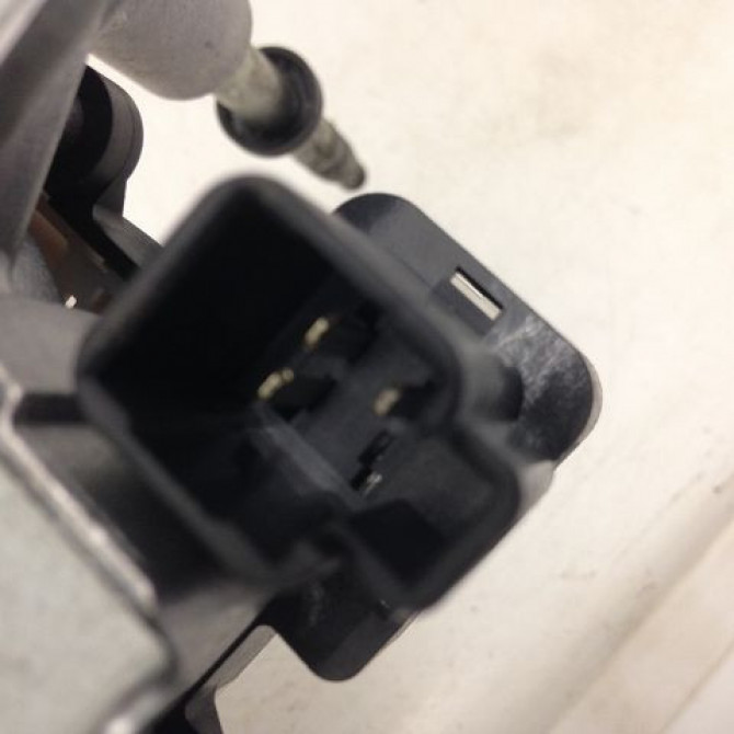 Moteur essuie-glace arrière occasion MAZDA MAZDA 2 I Phase 1 03-2003->09-2007 1.4 MZ-CD D65167450A 2