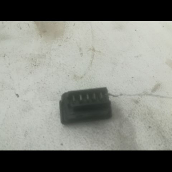 Commande lève-glace porte avant droite occasion RENAULT 19 Phase 1 07-1989->04-1992 1.9 TD 2