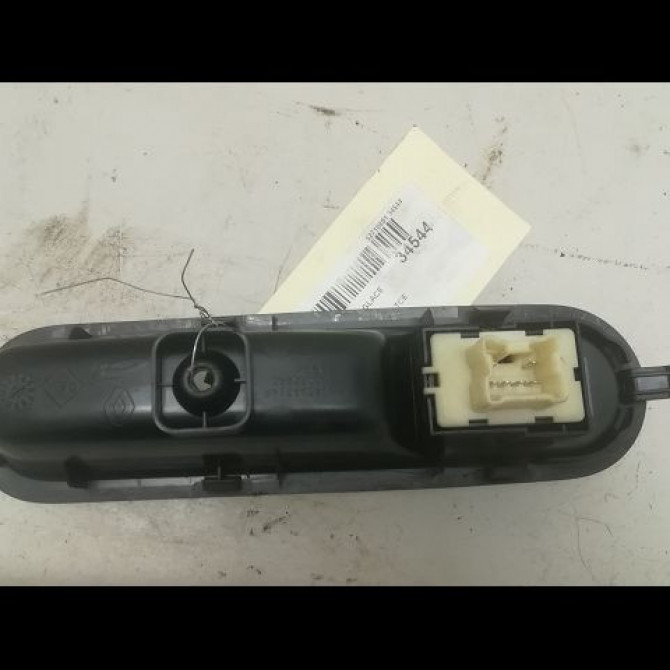 Commande lève-glace porte avant droite occasion RENAULT TWINGO III Phase 1 06-2014->... 0.9 TCE 12v 90ch 2