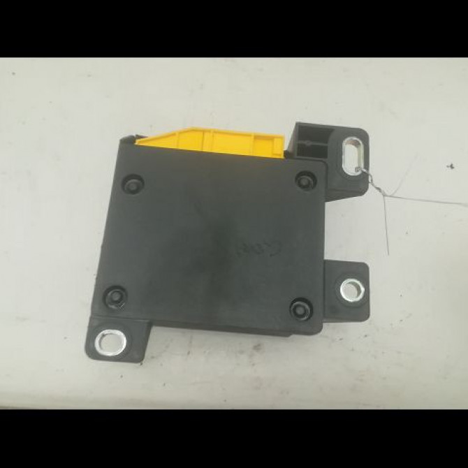 Boitier pyrotechnique occasion DACIA SANDERO I Phase 1 06-2008->10-2012 1.5 DCI 90ch 8201163278 2