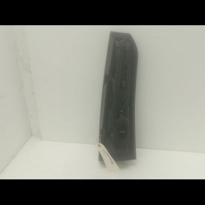 Feu arrière gauche occasion OPEL MERIVA I Phase 2 01-2006->09-2010 1.7 CDTI 100ch 93187879 2