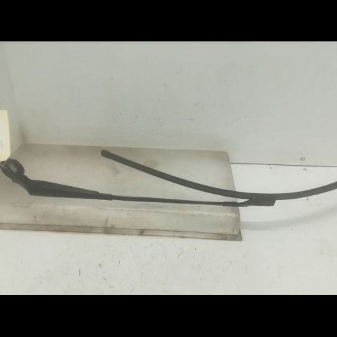 Bras essuie-glace avant droit occasion CITROEN C4 PICASSO II Phase 1 04-2013->... 2.0 BlueHDi 150ch 1609428680 1