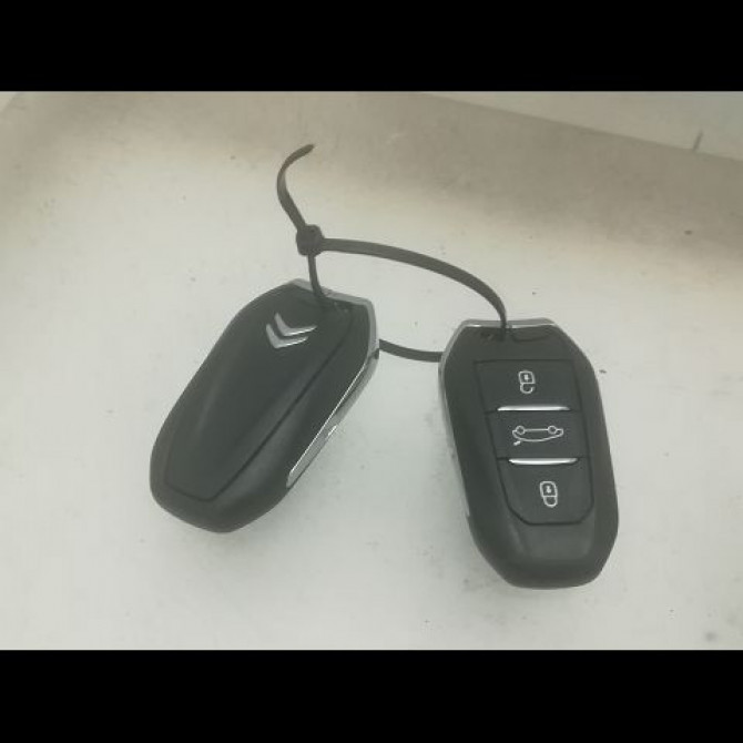 Kit serrures + antivol occasion CITROEN C4 PICASSO II Phase 1 04-2013->... 2.0 BlueHDi 150ch 9801825580 4