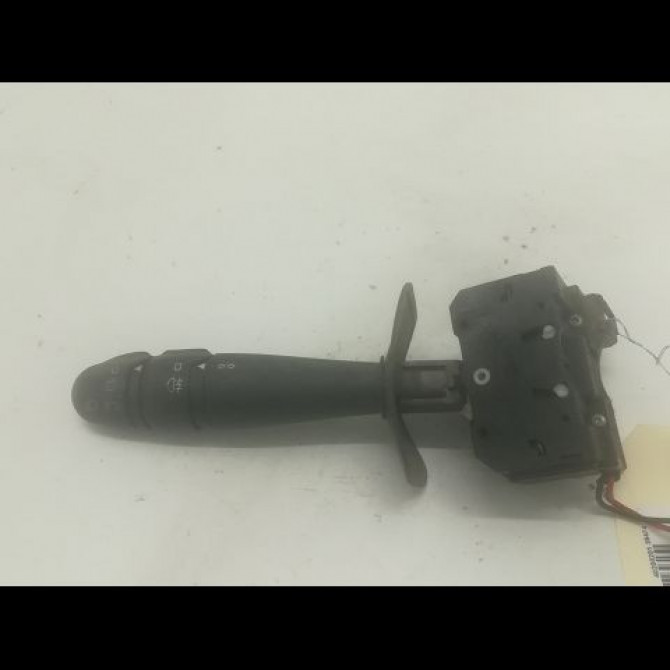 Commande clignotant occasion RENAULT MEGANE I Phase 2 03-1999->06-2003 1.4 16v 7701047541 1