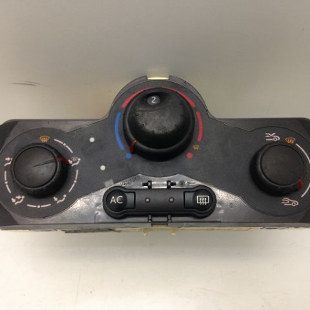 Commande de chauffage occasion RENAULT CLIO III