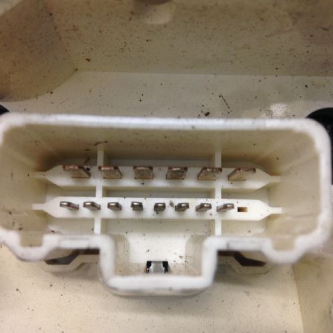 Commande de chauffage occasion RENAULT CLIO III 3