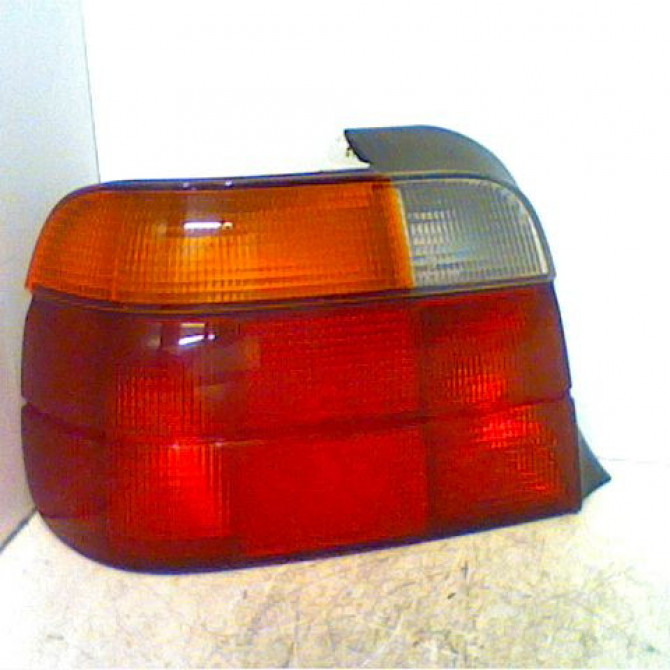 Feu arrière gauche occasion B.M.W. SERIE 3 COMPACT III Phase 1 03-1994->12-2000 318 TDS 82199402924 1