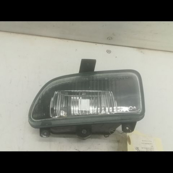Phare antibrouillard avant droit occasion FORD MONDEO I Phase 1 01-1993->09-1996 1.8 TD 1