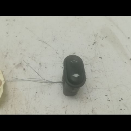 Commande lève-glace porte avant droite occasion FORD MONDEO I Phase 1 01-1993->09-1996 1.8 TD