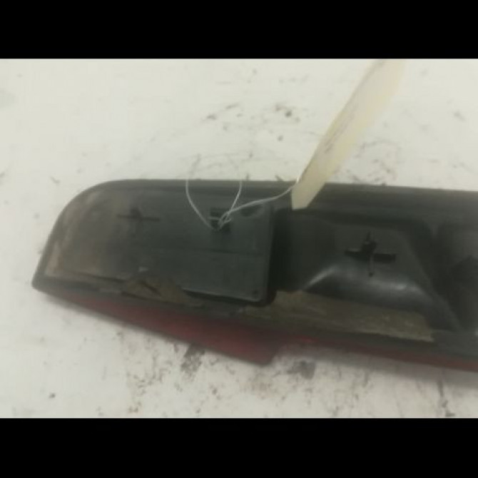 Feu arrière interieur gauche occasion FIAT PUNTO II Phase 2 05-2003->10-2009 1.2i 60ch 2