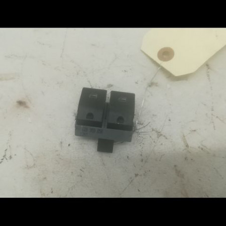 Commande lève-glace porte avant gauche occasion SEAT CORDOBA II Phase 1 10-2002->05-2009 1.4 TDI 70ch 6Q09598589B9