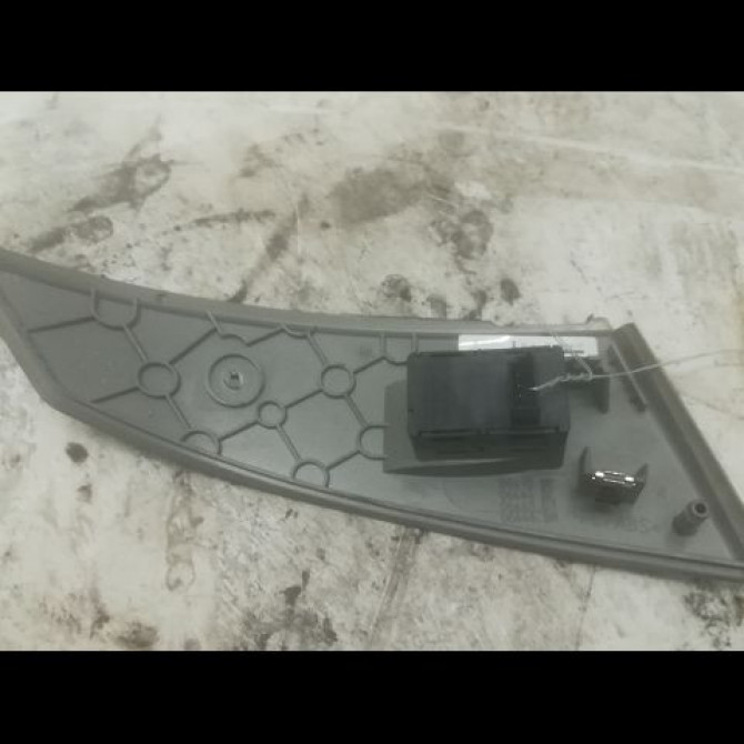 Commande leve-glace porte arrière droite occasion B.M.W. SERIE 5 V Phase 1 07-2003->03-2007 530d 218ch 61316951971 2