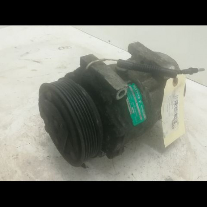 Compresseur air conditionne occasion RENAULT MEGANE I Phase 1 11-1995->03-1999 1.9 DTI 7700866828 1