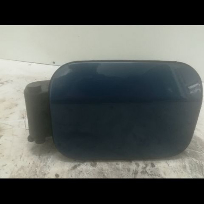 Volet de trappe carburant occasion B.M.W. SERIE 5 V Phase 1 07-2003->03-2007 530d 218ch 51177034281 1