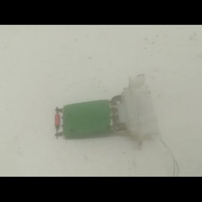 Resistance de chauffage occasion PEUGEOT 107 Phase 2 01-2009->01-2012 1.0i 12v 6445ZA 1